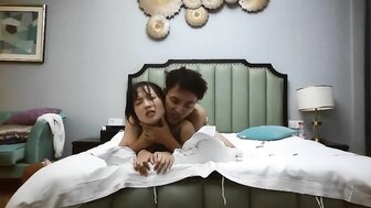 鴨哥探花遇紋身極品女腰細美乳大長腿 被操的叫聲真動聽 [Part 2]