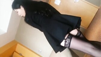 高挑御姐黑絲高跟鞋誘惑 蜜穴早已濕潤待幹