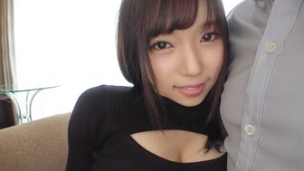 SIRO4684 美乳女大生望著大肉棒哈哈笑著邊吸入邊自摳小穴 騷氣十足