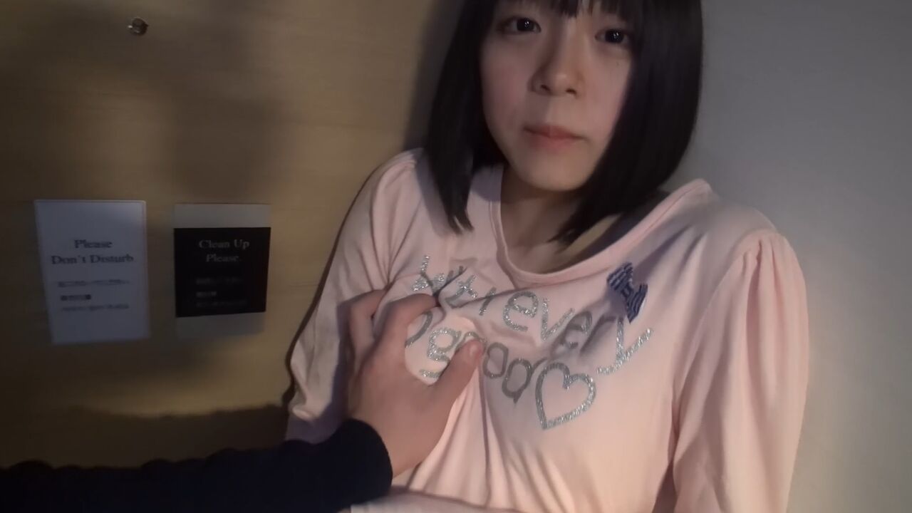 FC2PPV1852875 清純蘿莉青澀性愛反應真實被內射眼神死[Part 1] - PPP.Porn | 精選亞洲素人成人影片