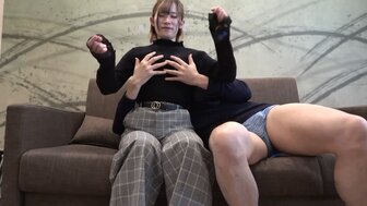 FC2PPV2498124 00後少女最愛深插 把雙腿夾著我的腰自爽
