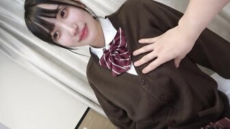 FC2PPV2519228 巨乳校花差點把襯衫爆開 幸好男主把衫解救了[Part 1]