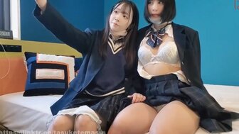 FC2PPV3190261 好閨蜜就是做什麼都要在一起 連被中出也在旁幫手拍照留念[Part1]