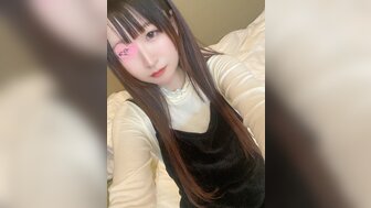 FC2PPV3197420 黑髮害羞美女變得騷氣蕩樣使小哥無法忍耐無情內射