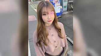 FC2PPV3205948 皮膚雪白苗條美女掰開水潤蜜穴 等待肉棒猛插[Part1]