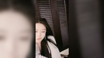 狂操性感尤物騷穴很多水忍不住內射滿滿