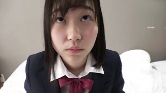 FC2PPV3250654 嫩嫩學生樣子清純可愛竟被3P狂操[Part1]