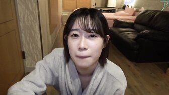 FC2PPV3312430 和雪白美肌正妹唾液交換 內射滿滿精液溢出[Part2]