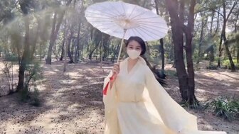 極品長腿美女漢服啪啪 緊挺美乳猛烈活塞