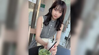 FC2PPV3818246 很有距離感漂亮嫩妹大玩野外露出 回到酒店中出兩回