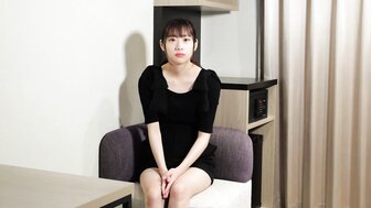 FC2PPV3864120 可愛美少女把粗壯肉棒塞入口中 肉棒差點大過她的臉