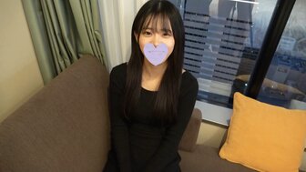 FC2PPV4057921 甜美正妹反應身材樣子都是極品 懇求立即出道