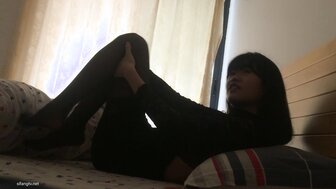 大學情侶宿舍啪啪黑絲挑逗