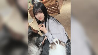 FC2PPV4315777 下課後的白晢漂亮女大生口裡和小穴都射滿了精液