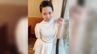 FC2PPV4323216 只有一個性伴侶的純樸妹妹 陰道超緊害小哥忍不住內射[Part1]