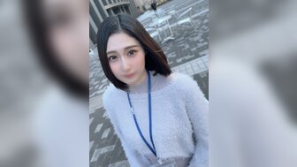 FC2PPV4396490 貿易公司的美乳蜜臀OL蕩樣勾引男人令男人連射兩次