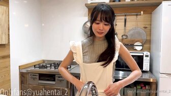 可愛漂亮廚娘廚房性愛體驗