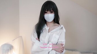 「極品COSPLAY水果貓」OL高跟女教師被大雞巴學生中出內射 長腿足交極度誘人