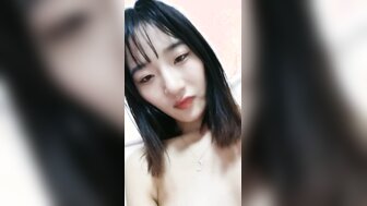 鄰家清純妹子甜美活潑男友視角啪啪 有點羞澀的樣子