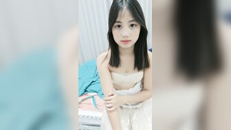想不到清純乖巧鄰家妹妹這麼愛被操 翹起屁股後入爽到不行