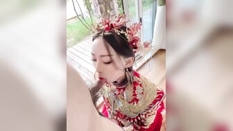金主爸爸的要求穿著中式和西式婚紗啪啪[3]