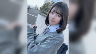 FC2PPV3251556 膚白漂亮優等生無法抑制性欲野外露出 內射後把肉棒吸吮乾淨