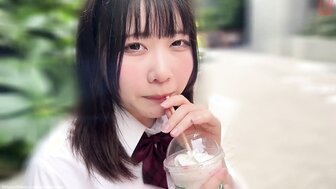 FC2PPV4465471 合法巨乳蘿莉JK制服啪啪初次被中出[Part1]