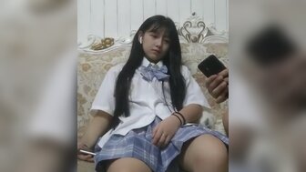紋身老哥約操清純大奶學生妹 吹蕭深喉硬了即後入