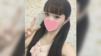 FC2PPV4548750 中出迷人可愛美少女小穴極敏感很快便高潮絕頂