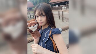 FC2PPV4559771 畢業後再見F杯膚白美女 野外露出大量內射看見她痛苦又享受的表情