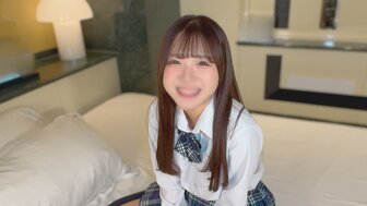 FC2PPV4566405 最可愛美女學生首次潮吹被大雞巴活塞感到興奮[Part1]