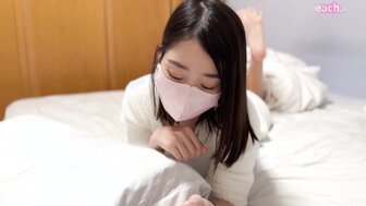 繼父工作壓力沉重 回家用雞巴拍打女兒屁股紓壓