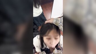 聽話女奴自動找肉棒吃 被主人掌摑也很滿足的樣子