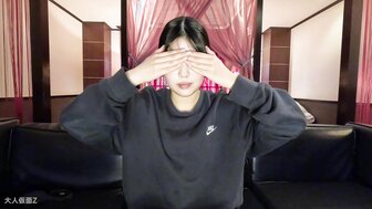 FC2PPV4623730 嫩嫩萌女身材苗條可愛的細小胸部 甘願為你做任何事