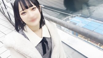 FC2PPV4621871 142cm 嬌小誘人女孩激烈性愛不小心全射在小穴裡