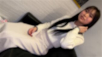 FC2PPV4640713 令人馬上勃起的甜美女孩 濃稠的精液無情地噴射到她體內[Part1]