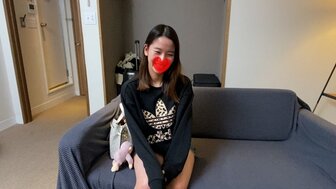 FC2PPV4676142 喜歡口交深喉的19歲人妻被開發成一個變態痴女