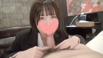 FC2PPV4677406 黑短髮膚白可愛OL做著色色的事[Part1]