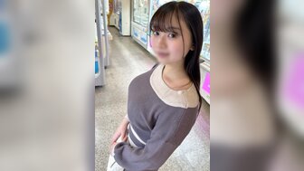FC2PPV4699874 G杯可愛女孩被變態男瘋狂內射 要讓她懷上小寶寶