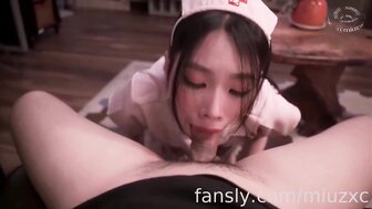 美女在家無聊玩起角色扮演 裝扮成性感護士瘋狂做愛高潮