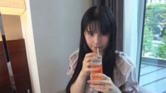 FC2PPV4779269 一個可愛苗條胸部豐滿的女孩說我可以把肉棒放進去並中出[Part1]