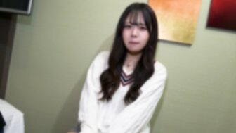 FC2PPV4792776 一心想成為偶像的漂亮女孩 被從後面插入時羞澀卻又忍不住呻吟白皙的肌膚漸漸泛紅