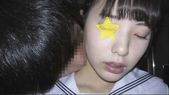 FC2PPV4797173 看著天真無邪的校花被我弄到潮吹舔著我髒髒的肉棒