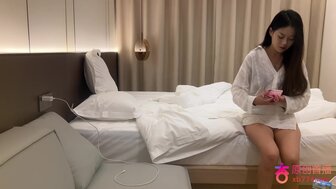 探花剛畢業的女孩想賺點外快