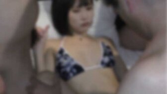 FC2PPV4815054 黑色短髮正妹被四男輪著操 一副楚楚可憐的樣子小穴被操到白漿直流保證懷孕