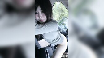 和淫蕩女孩噗噗的約會 真空海邊露出車上啪啪