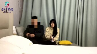 探花顏值和身材都特別哇塞的美少女而且服務特別好