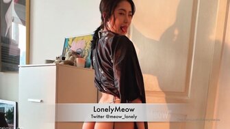 和服貓貓被男友用震蛋和手指猛摳小穴 忍不住高潮男友被淫水洗頭