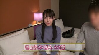 230OREC1026 性感短裙少女回酒店後急不及待向著肉棒埋手
