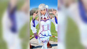 FC2PPV2681965 Cosplay大會正妹私拍流出 不脫衣服啪啪才爽